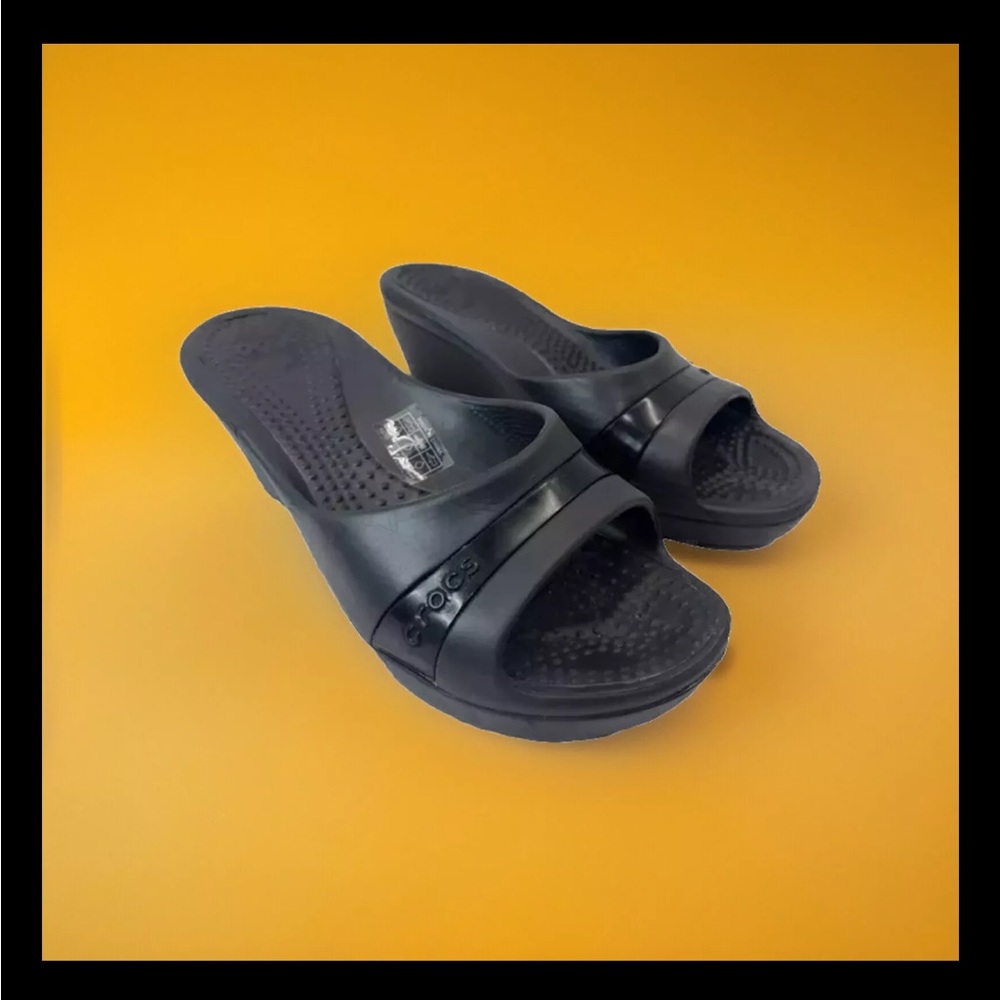 Crocs Women's Black “Sassari”Sandals Open-Toe Slip On Comfort Heels Size 9 MINT!